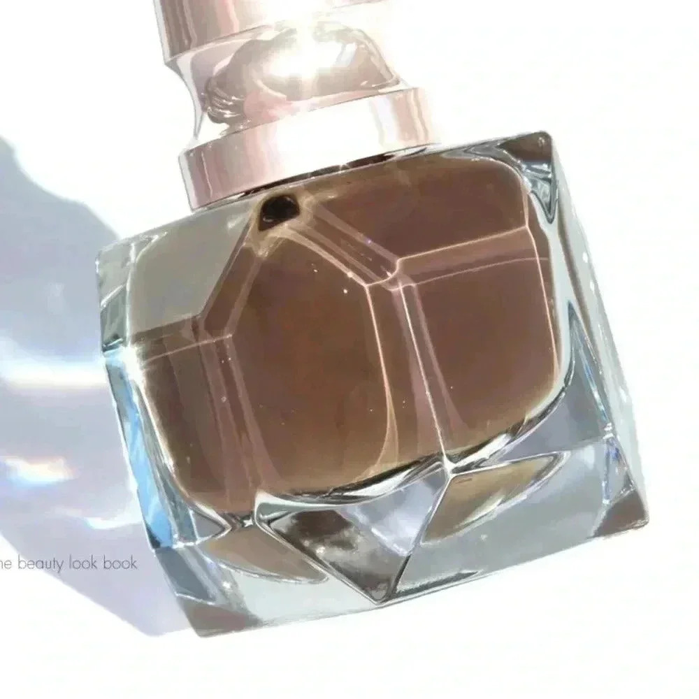 NEW Christian Louboutin Vernis Nail Color ~ Zoulou - chocolate Nude ~ Sold Out - Picture 2 of 8